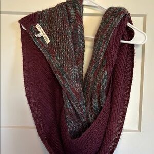 Michael Stars chunky Burgundy and grey Women's Scarf